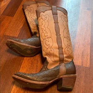 Woman’s corral tall snake boots